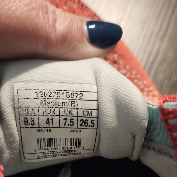 Brooks Women's Athletic Shoes - Coral and Light Blue - Picture 6 of 8